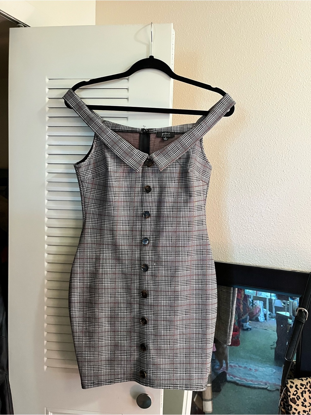 Office Siren Off-Shoulder Plaid Button Up Dress